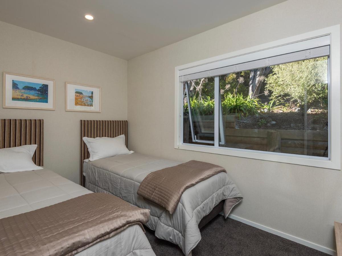 No 5 - * Kaiteriteri